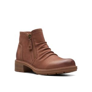 Clarks Hearth Dove Tan Nubuck Leather Ankle Bootie Sz 8 BNWOB